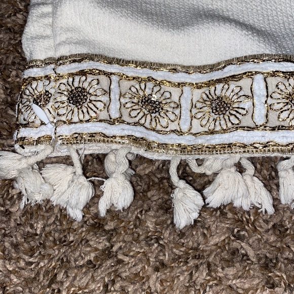 Cute Greek top - Picture 2 of 4